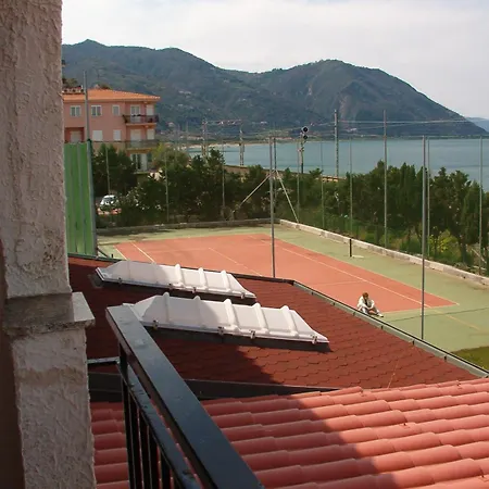 Uliveto Apartman Gioiosa Marea