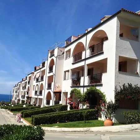 Uliveto Apartman Gioiosa Marea