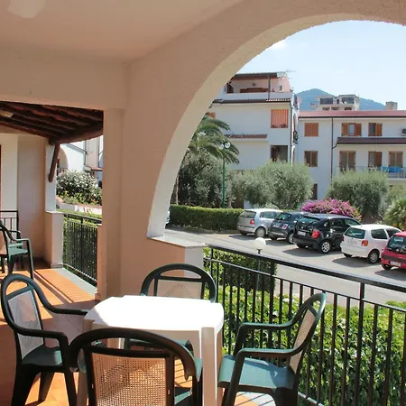 Apartment Uliveto Gioiosa Marea